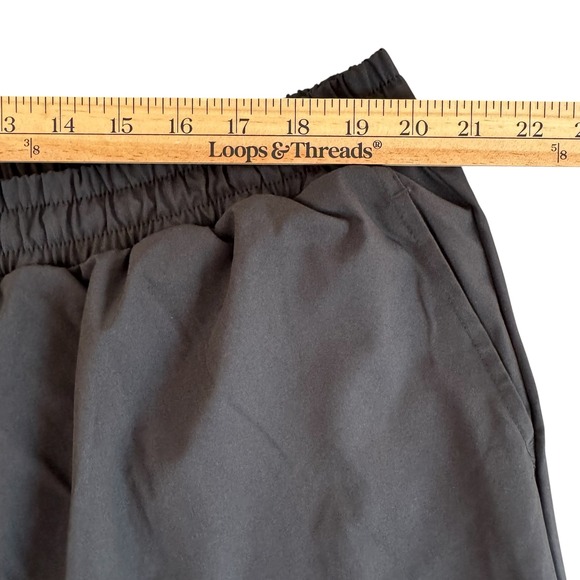 Marvel Avengers 2XL Black 2-in-1 Athletic Training Shorts Zip Pocket Graphic - Picture 3 of 10